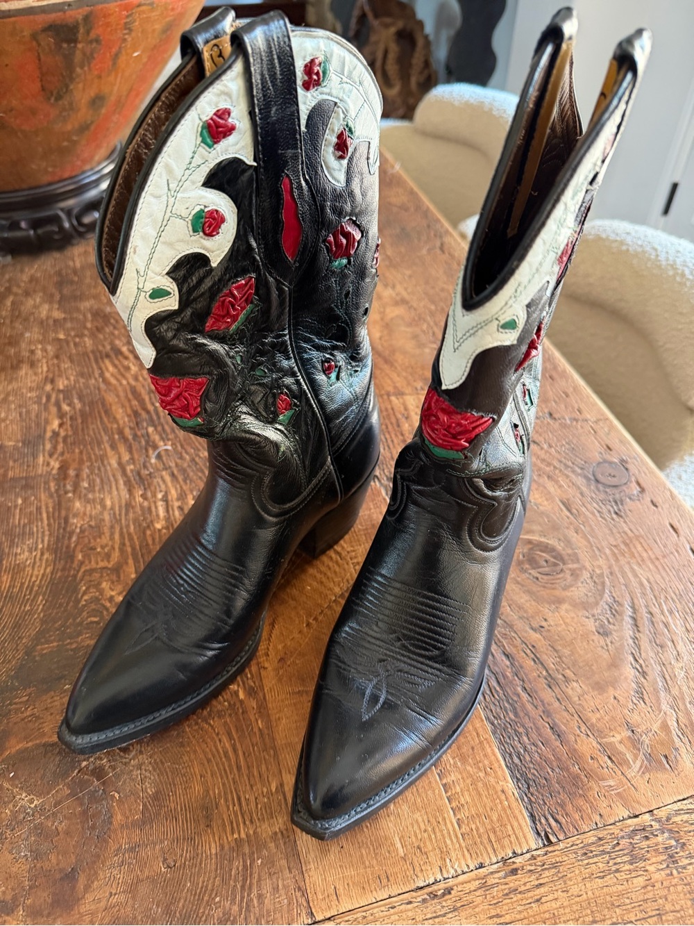 Montana Leather Western Cowboy Boots with Red Rose Embroidery size 7 us w